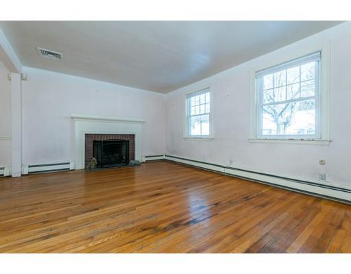 168 Longfellow Rd, Waltham, MA 02453 photo 4