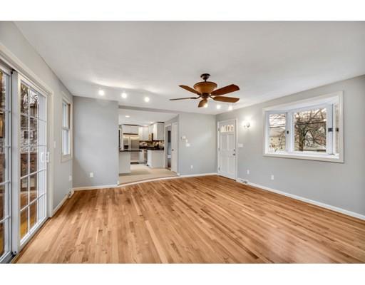 127 Vincent Rd, Dedham, MA 02026 photo 4
