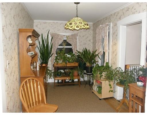 327 School St, Webster, MA 01570 photo 15