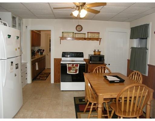 327 School St, Webster, MA 01570 photo 9