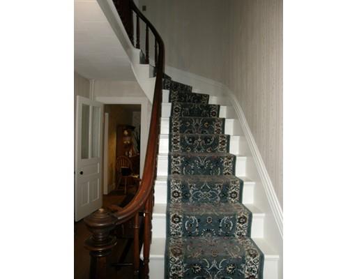 327 School St, Webster, MA 01570 photo 5