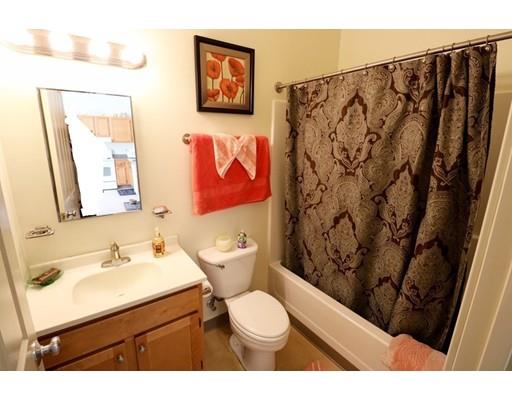 24 Cobblestone Ln #304, Gloucester, MA 01930 photo 9