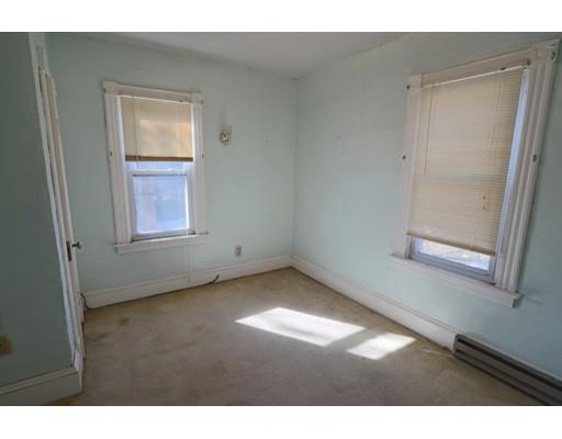 40 Parkside St, Springfield, MA 01104 photo 9