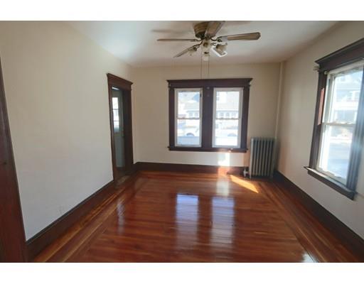 40 Parkside St, Springfield, MA 01104 photo 5