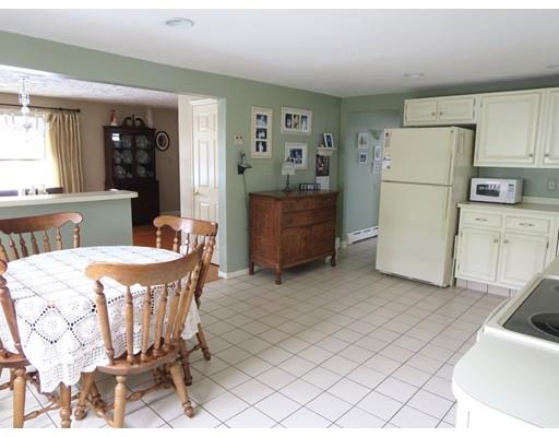 82 Angelo St, Worcester, MA 01604 photo 4