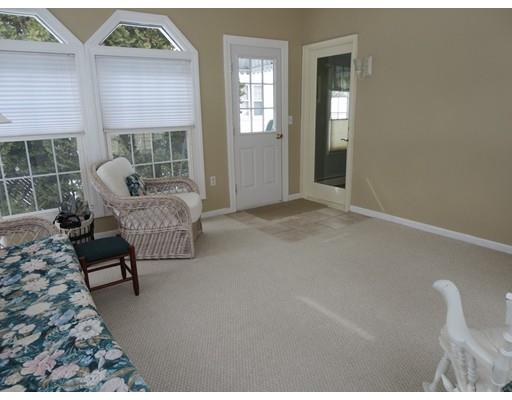 82 Angelo St, Worcester, MA 01604 photo 6