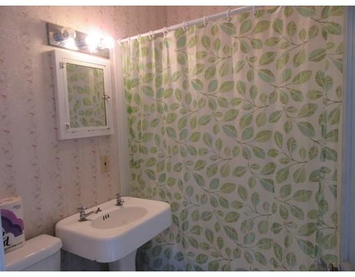 41 Oneida Ave, Worcester, MA 01606 photo 13