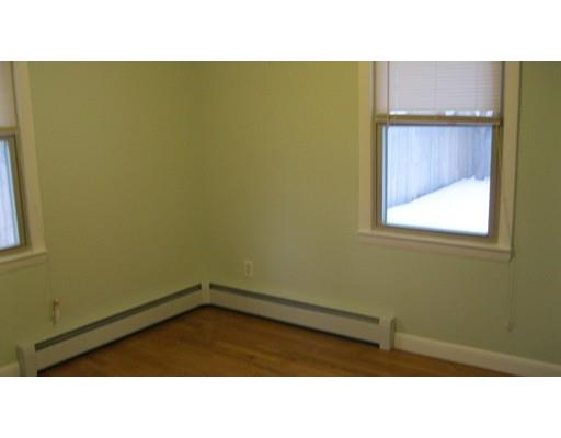 191 Leopold St, Springfield, MA 01119 photo 8