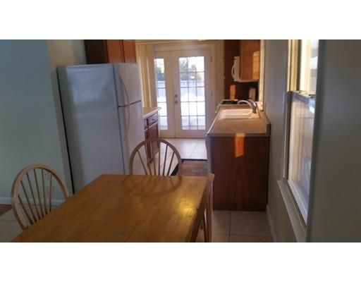 191 Leopold St, Springfield, MA 01119 photo 3