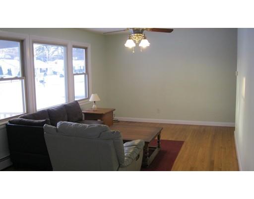 191 Leopold St, Springfield, MA 01119 photo 2