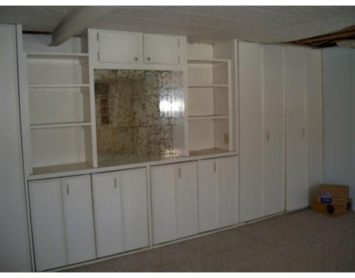 470 Roosevelt Ave, Springfield, MA 01118 photo 17