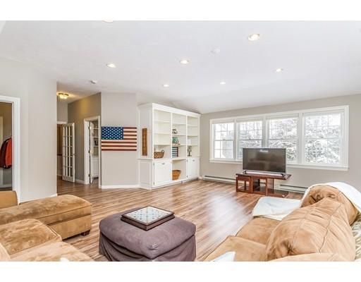 7 Windsor Rd, Bow, NH 03304 photo 4