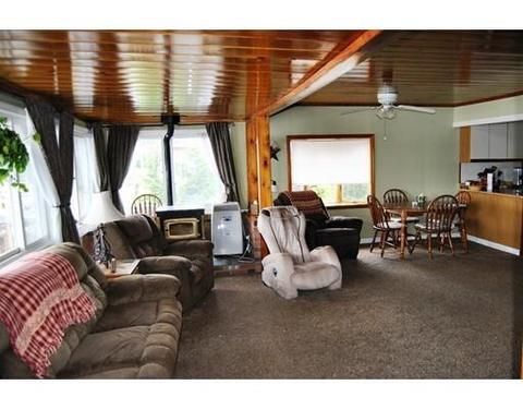 2 S Point Rd, Webster, MA 01570 photo 16
