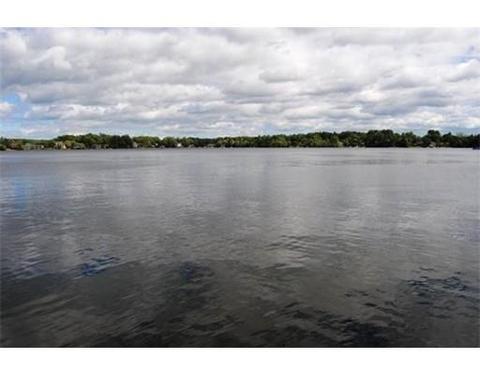 2 S Point Rd, Webster, MA 01570 photo 9