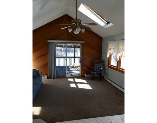 25 Stuart St, Springfield, MA 01119 photo 11