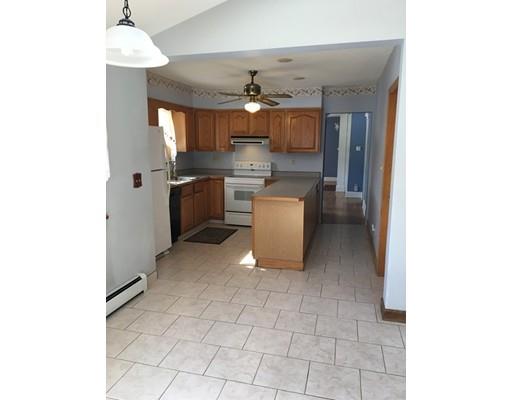 25 Stuart St, Springfield, MA 01119 photo 14