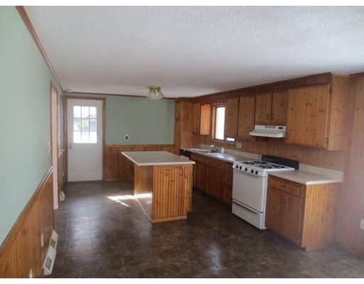 32 Sewall St, Lynn, MA 01902 photo 3