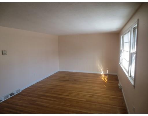 32 Sewall St, Lynn, MA 01902 photo 6