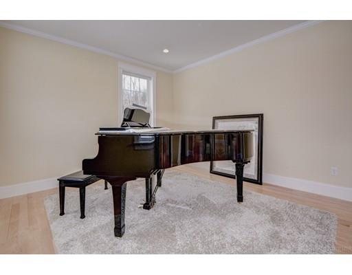 2 Constitution Dr, Acton, MA 01720 photo 4