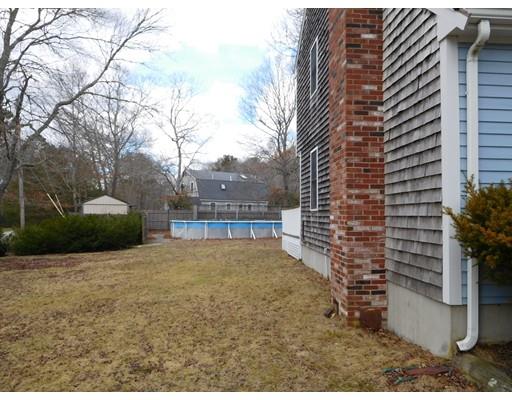 25 Winslow Ln, Wareham, MA 02571 photo 3