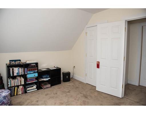 82 Crystal Ave, Springfield, MA 01108 photo 14