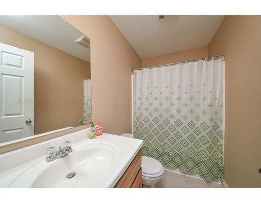 211 William St, Springfield, MA 01105 photo 8