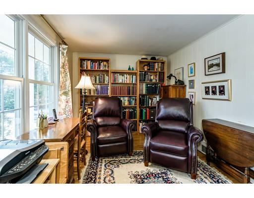 643 Boston Post Rd, Weston, MA 02493 photo 10