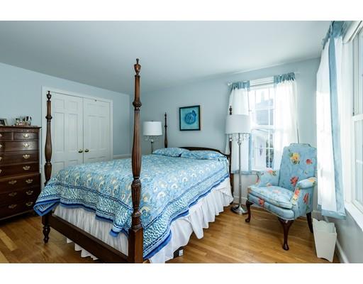 643 Boston Post Rd, Weston, MA 02493 photo 20