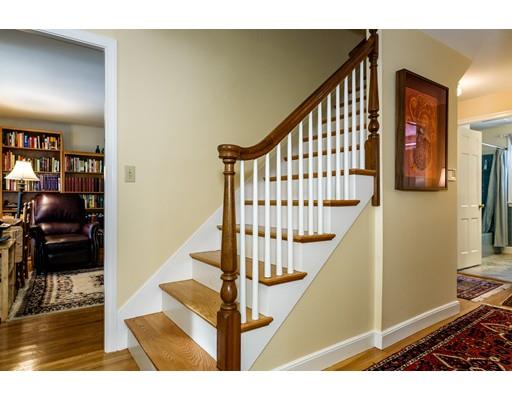643 Boston Post Rd, Weston, MA 02493 photo 9