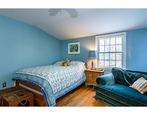643 Boston Post Rd, Weston, MA 02493 photo 26