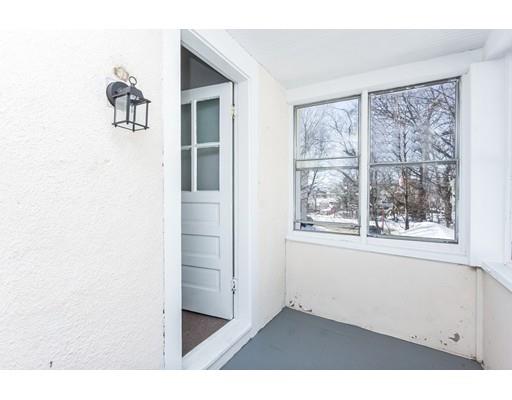 118 Commonwealth Ave, Springfield, MA 01108 photo 23
