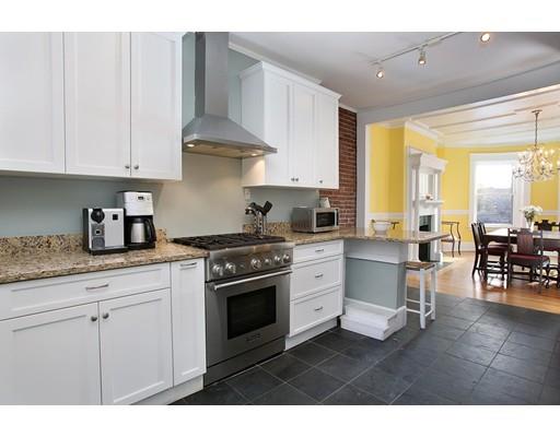 367 Harvard St #2, Brookline, MA 02446 photo 6