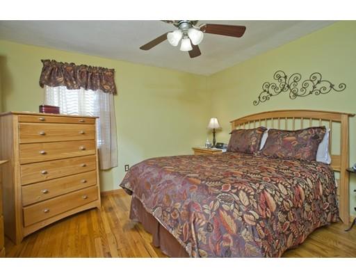 6 Macomber Ave, Springfield, MA 01119 photo 7