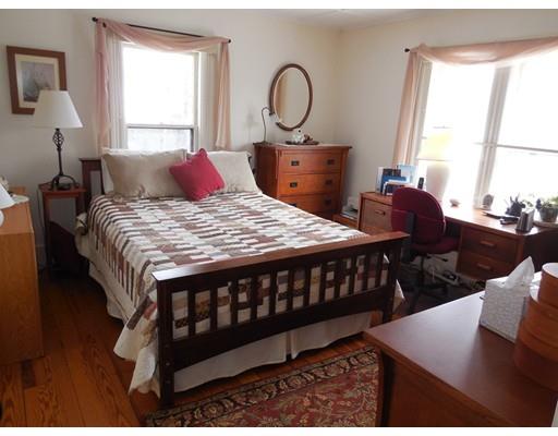 263 Main St, Easthampton, MA 01027 photo 18