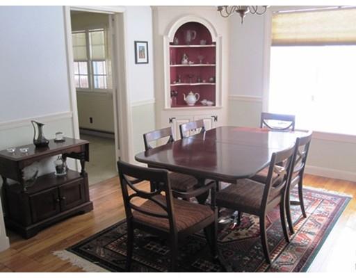 79 Hartwick St, Springfield, MA 01108 photo 6