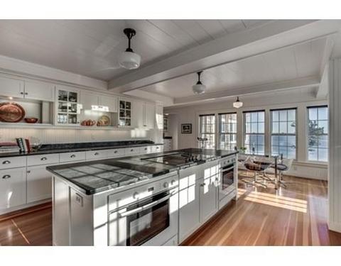 86 Hesperus Ave, Gloucester, MA 01930 photo 16
