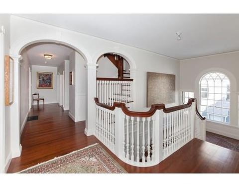 5 Maple St, Brookline, MA 02445 photo 6