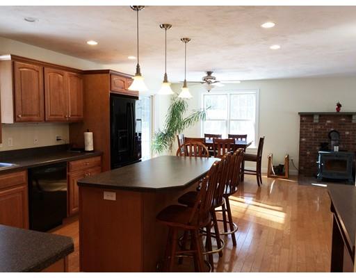 21 Sumac Dr, Townsend, MA 01469 photo 8