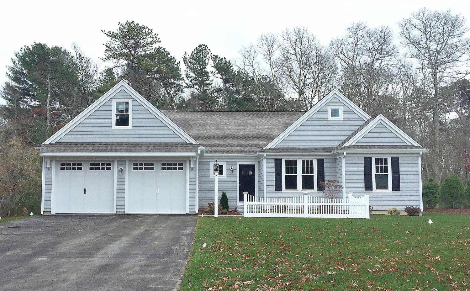 41 Meadowbrook Rd, Mashpee, MA 02649 photo 1