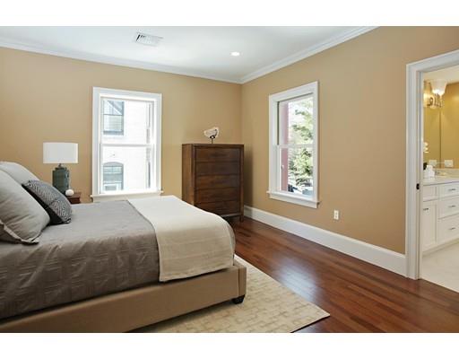 148 Fuller St #2, Brookline, MA 02446 photo 6