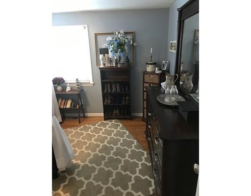 7 Riverview Ave, West Springfield, MA 01089 photo 11