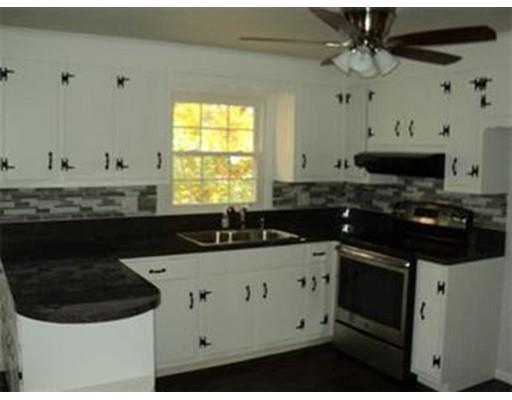 7 Riverview Ave, West Springfield, MA 01089 photo 3