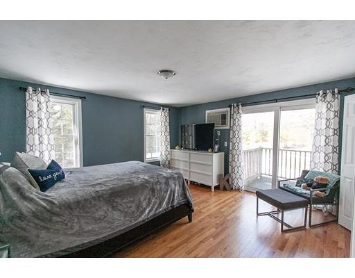 50 Mayflower Ln, East Wareham, MA 02538 photo 10