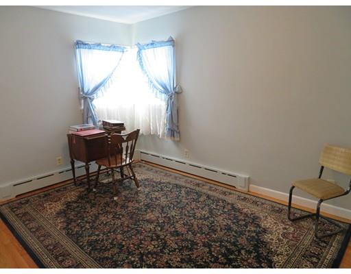 113 Plain St, Easthampton, MA 01027 photo 17