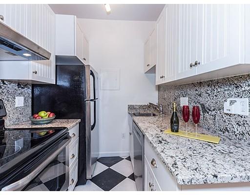 1010 Centre St #3, Jamaica Plain, MA 02130 photo 4