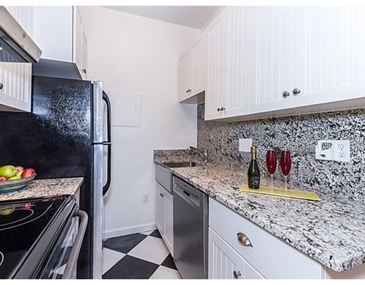 1010 Centre St #3, Jamaica Plain, MA 02130 photo 3