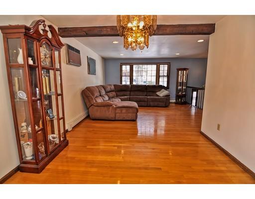 7 Lantern Ln, Mansfield, MA 02048 photo 3