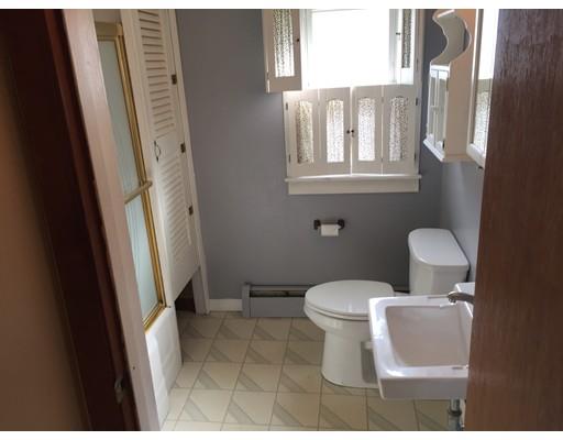 75 Greenwood St, Worcester, MA 01607 photo 17