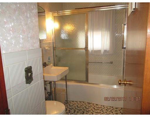72 Haven Ave, Chicopee, MA 01013 photo 7
