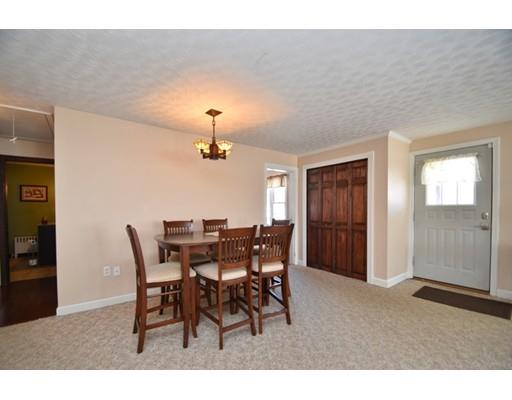 35 Park Hill Rd, Worcester, MA 01607 photo 8